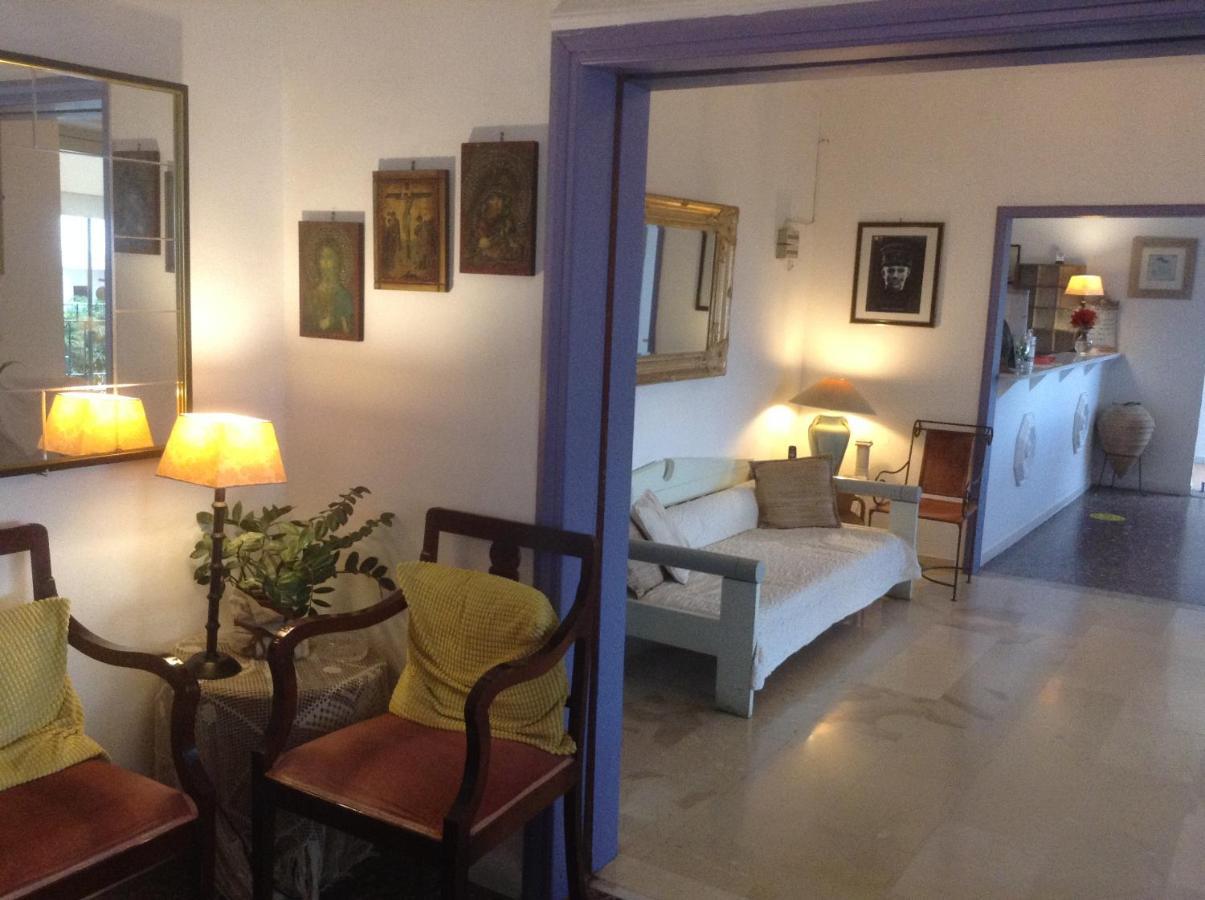 Akrotiri Hotel La Canée Extérieur photo