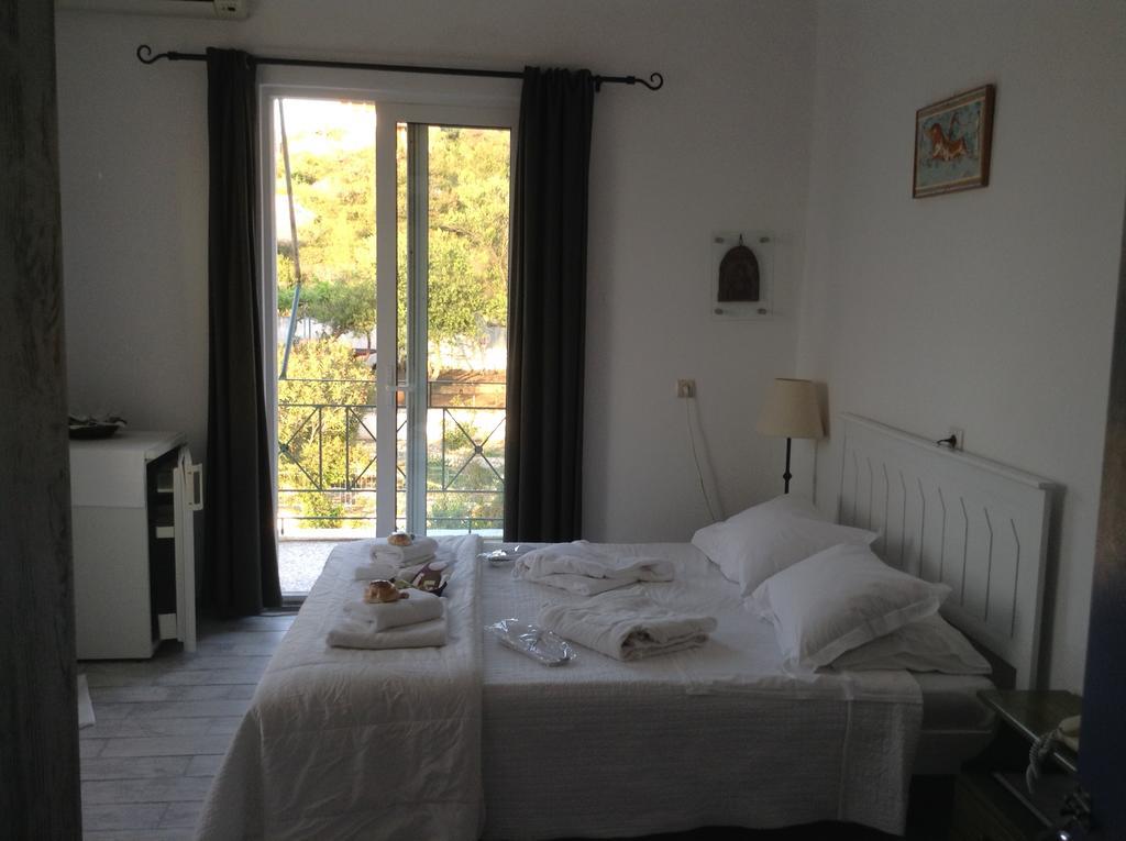 Akrotiri Hotel La Canée Extérieur photo
